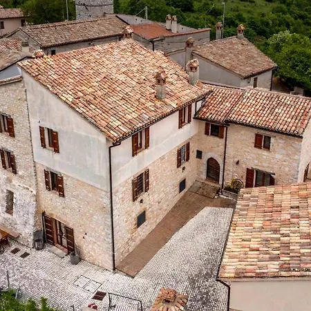 Turris Morro Di Pensjonat Rasiglia
